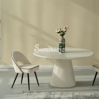 Kursi Resto Modern Putih Lis Garis Hitam Premium