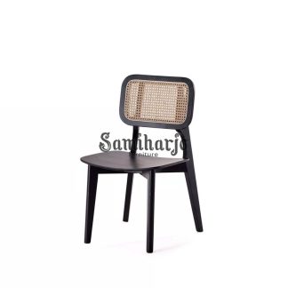 Kursi Makan Kayu Hitam Rotan Persegi Minimalis