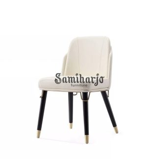 Kursi Makan Mewah Berlapis Aksen Emas Modern