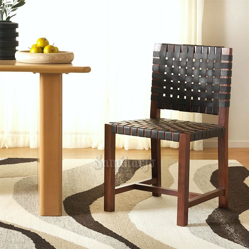 Kursi Café Anyaman Kulit Hitam Rangka Kayu Jati - Gambar 2