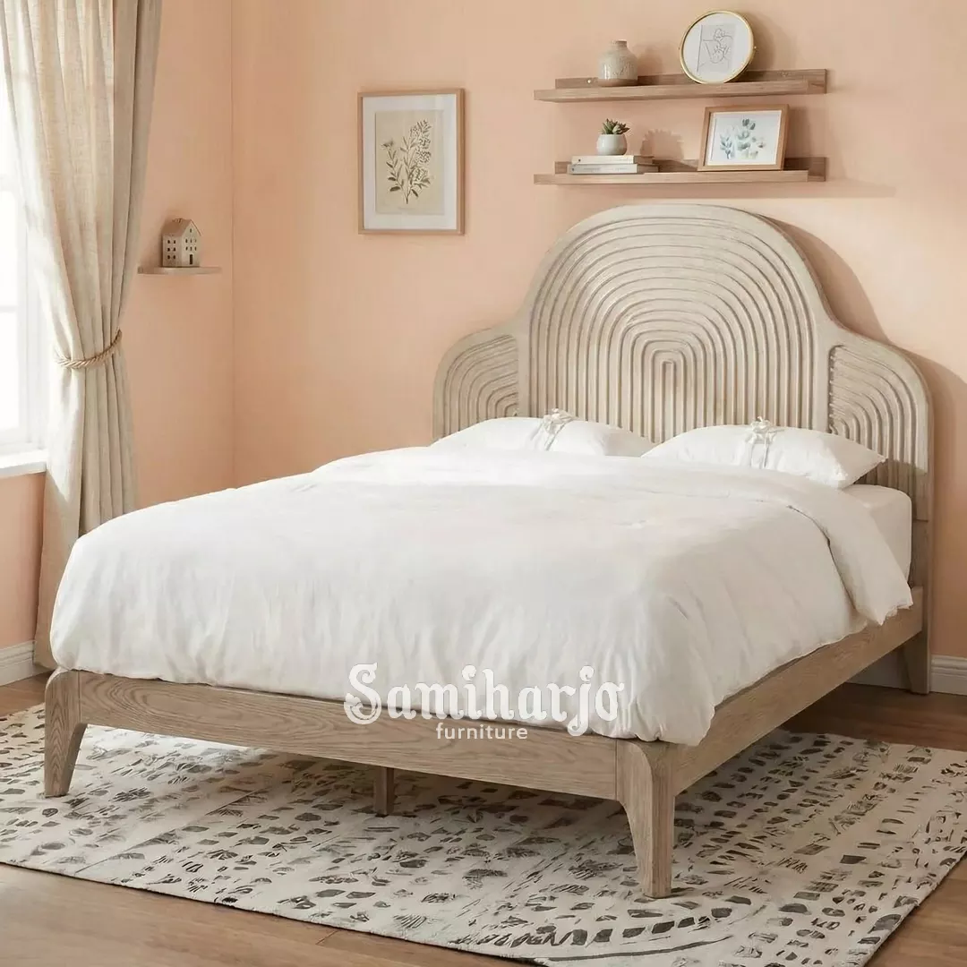 Bed Frame Aurora Pelangi Ukiran Kayu Natural Artistik - Image 4