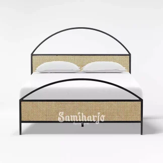 Ranjang Rotan Arcadia Frame Besi Lengkung Panel Cane Modern 1  title