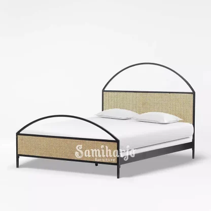 Ranjang Rotan Arcadia Frame Besi Lengkung Panel Cane Modern