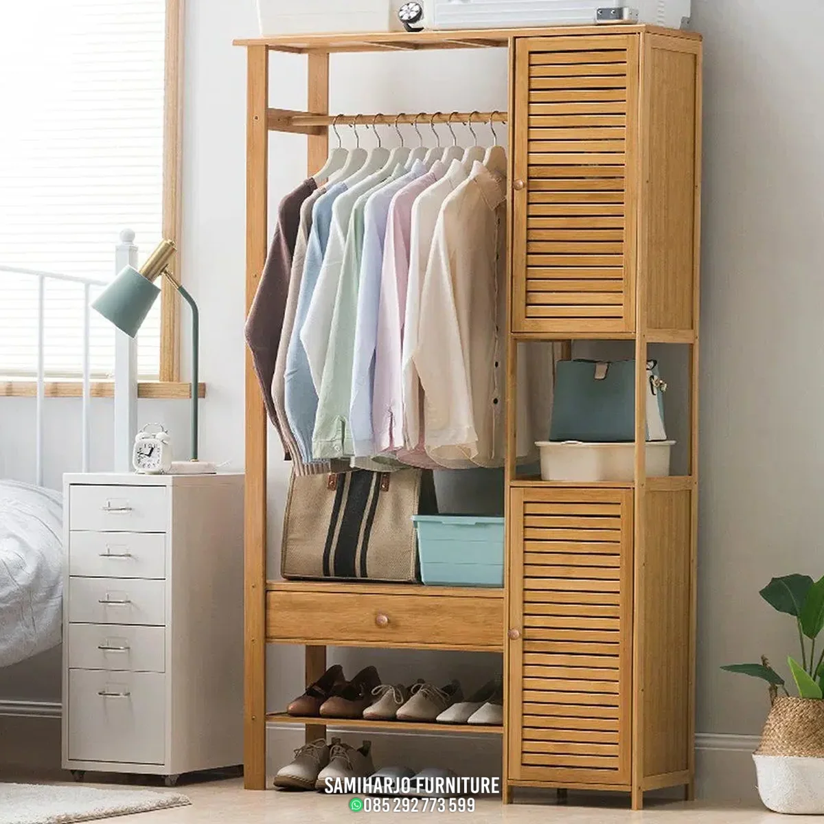 Lemari Gantung Multifungsi Kisi Kayu Organizer Busana Minimalis 1 title